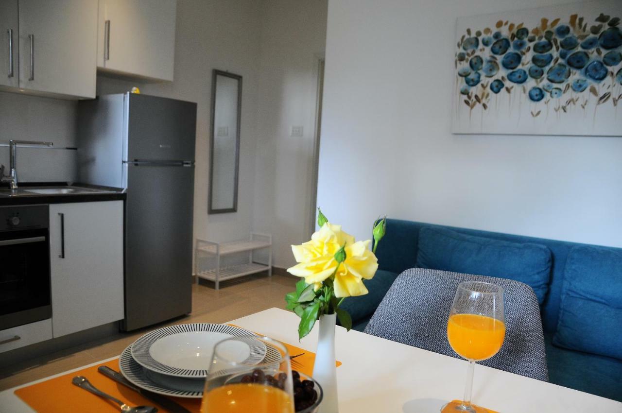 Apartment Aria With Private Parking スプリト エクステリア 写真