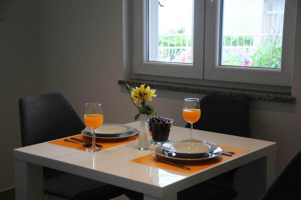 Apartment Aria With Private Parking スプリト エクステリア 写真