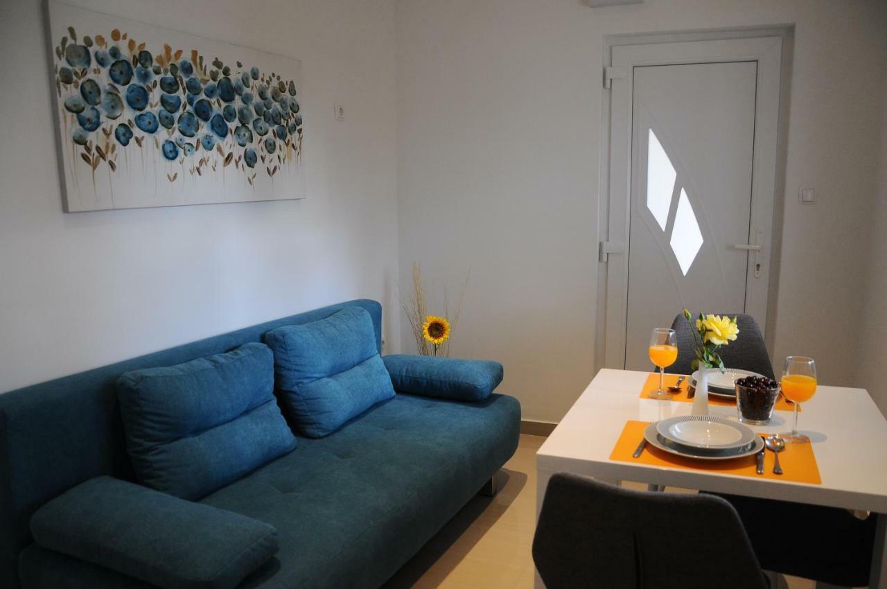 Apartment Aria With Private Parking スプリト エクステリア 写真